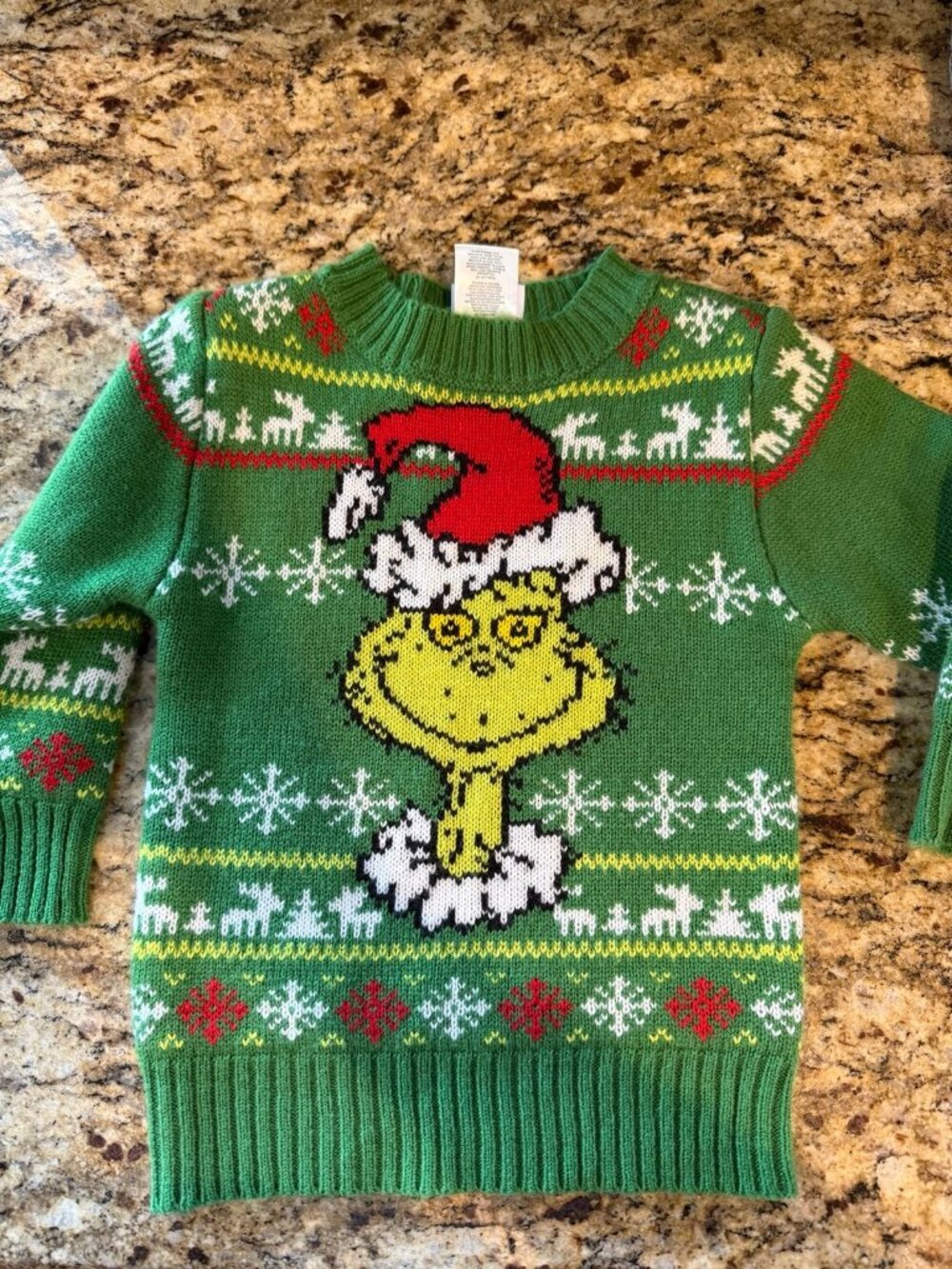 2T boys grinch Christmas sweater like new